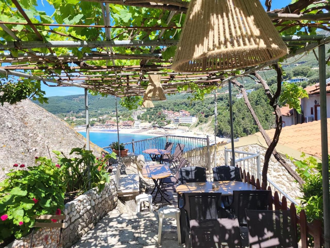 Paraskevi'S Luxury Studios Parga Bagian luar foto