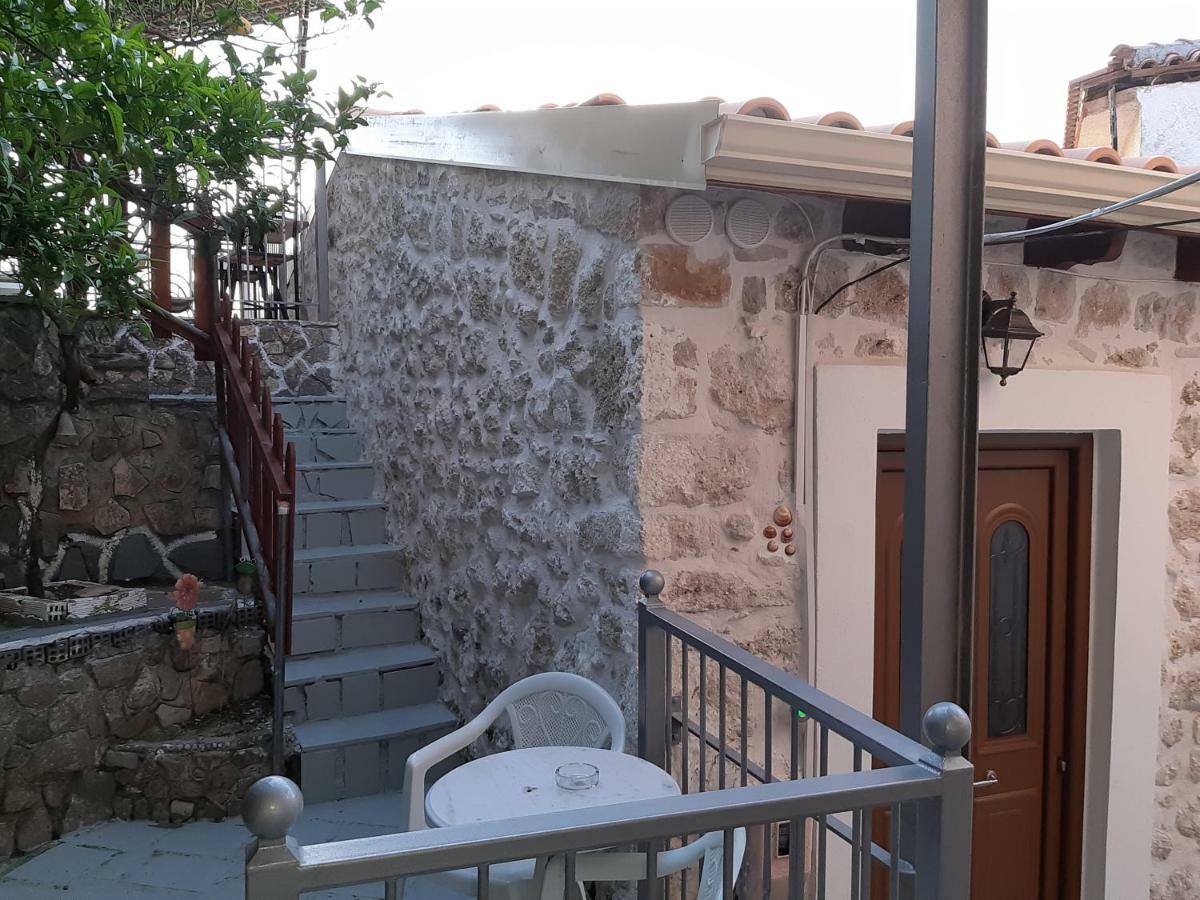 Paraskevi'S Luxury Studios Parga Bagian luar foto